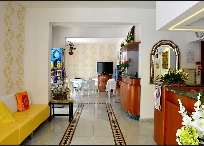 Hotel Luana